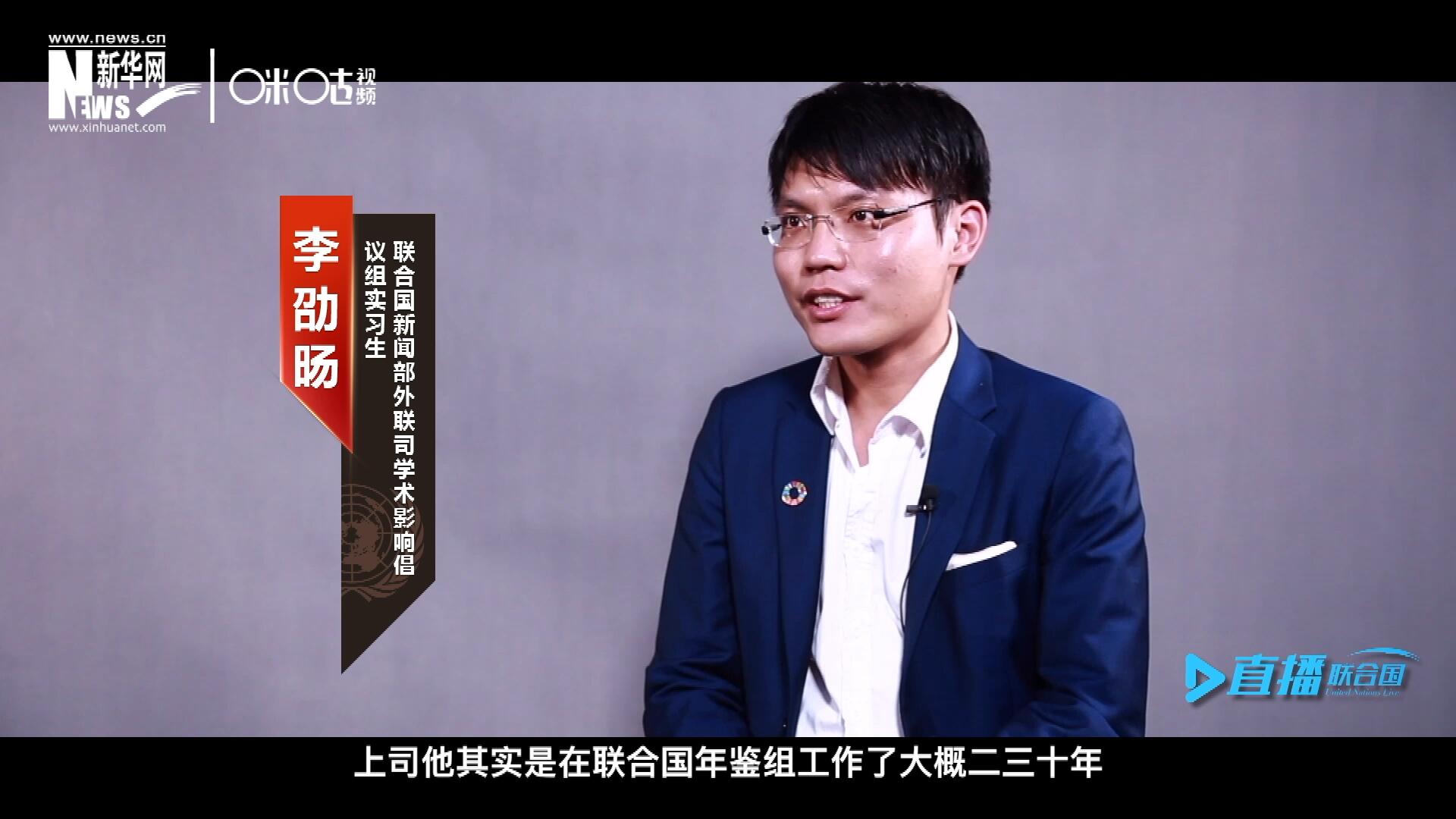 “我?guī)缀跛械膯卧~都是錯的，在他眼里。那么我就只能不斷地去培訓(xùn)自己，讓自己的用詞表達(dá)更加精確。” 