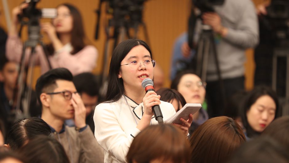 南方報(bào)業(yè)全媒體、南方都市報(bào)記者提問